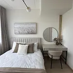 Апартаменты Luxurious Seaside Penthouse Хаапсалу