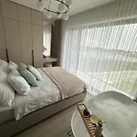 Luxurious Seaside Penthouse Хаапсалу