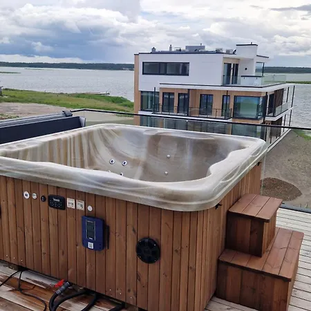 Luxurious Seaside Penthouse *