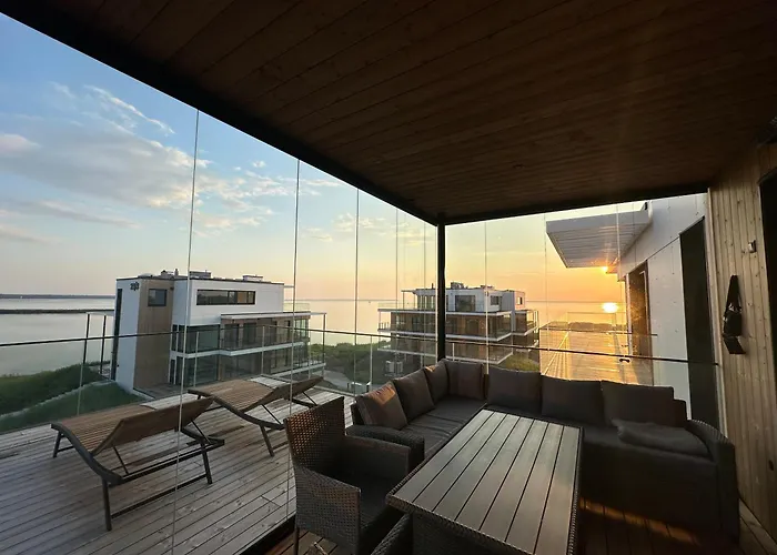 Luxurious Seaside Penthouse Apartment Haapsalu