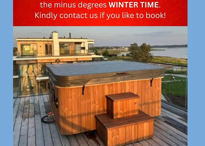 Luxurious Seaside Penthouse Apartament *